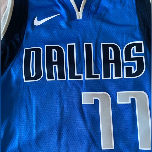 Nike NBA Luka Doncic #77 "Icon Edition" Jersey Size Men's Large - Picture 3 of 7